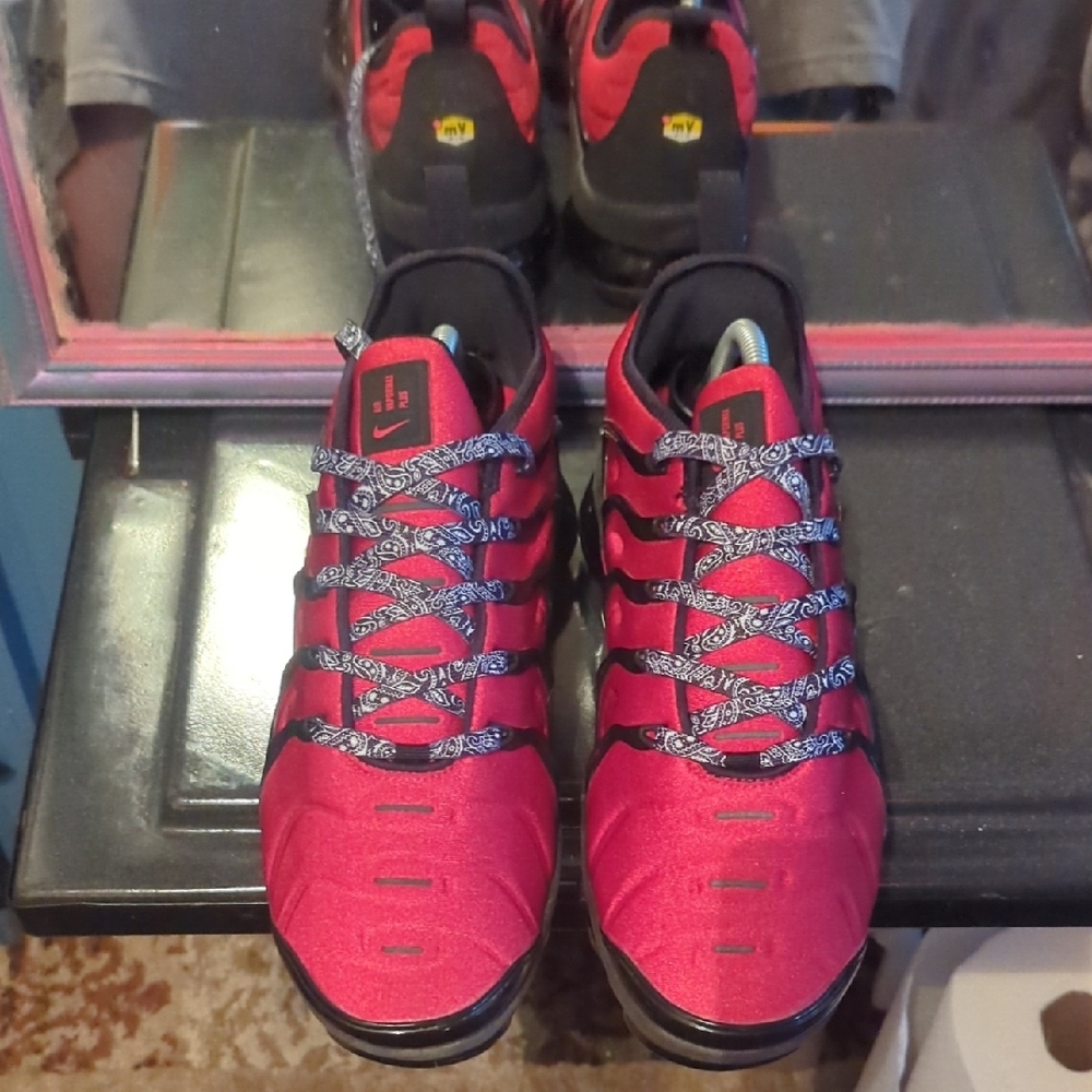Nike Red and Black Sneakers